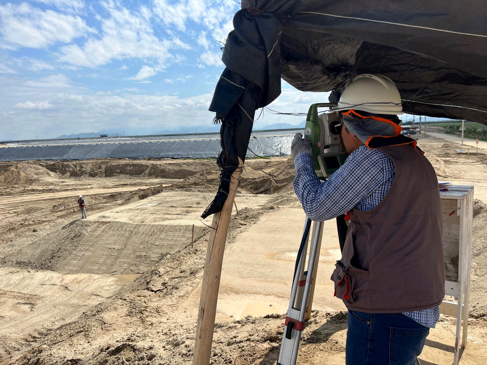 Levantamiento topográfico en obra de movimiento de tierras